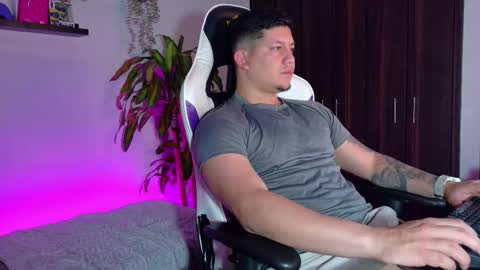 Roberto online show from January 12, 5:23 am