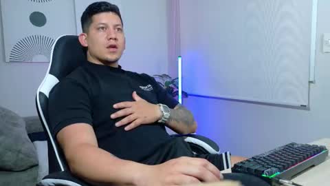 Roberto online show from February 21, 9:21 am