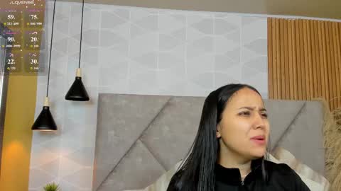 Snapshot of _sammy_fit chatting on February 13, 12:01 pm Antonella online show from February 13, 12:01 pm