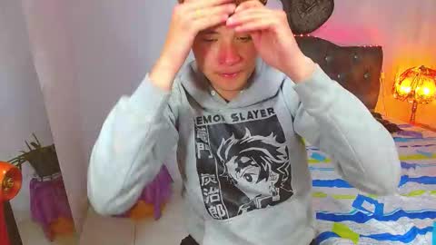 Snapshot of _santi2 chatting on March 20, 1:32 am santi online show from March 20, 1:32 am