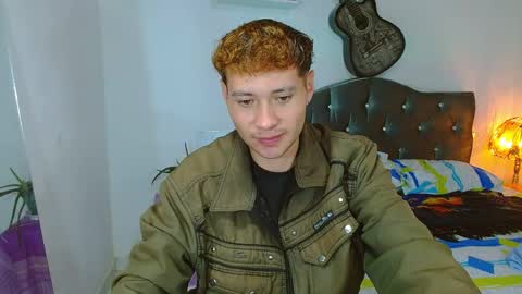 Snapshot of _santi2 chatting on March 31, 9:04 pm santi online show from March 31, 9:04 pm