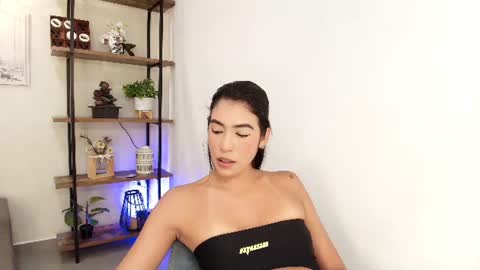 Snapshot of _sassy_girl chatting on July 1, 7:46 pm Sassy Girl online show from July 1, 7:46 pm