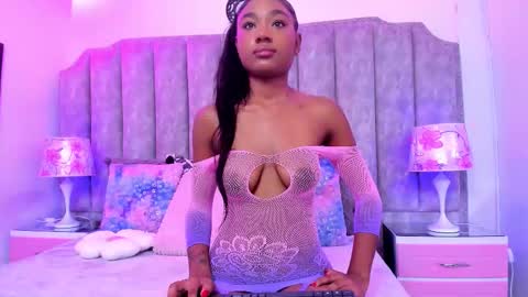 Snapshot of _scarlettsmith_ chatting on October 10, 3:00 pm scarlettsmith online show from October 10, 3:00 pm