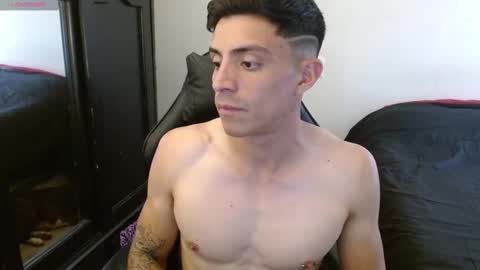 Snapshot of _schnnneider_ chatting on September 12, 4:07 pm SCHNEIDER online show from September 12, 4:07 pm