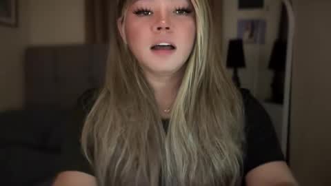 Snapshot of _seductive_jane chatting on April 30, 8:57 pm ENAJ online show from April 30, 8:57 pm