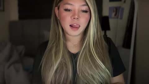 Snapshot of _seductive_jane chatting on May 11, 5:10 pm ENAJ online show from May 11, 5:10 pm