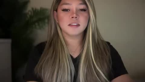Snapshot of _seductive_jane chatting on May 13, 10:34 am ENAJ online show from May 13, 10:34 am