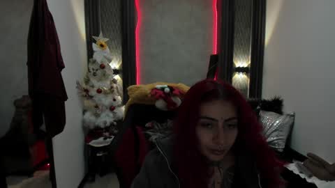Selene online show from January 10, 1:52 pm