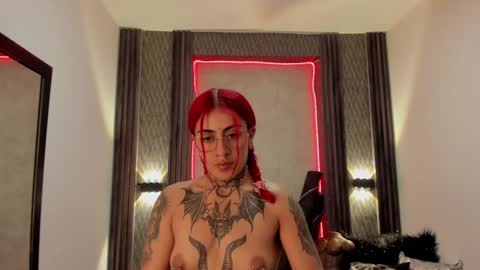 Selene online show from January 13, 4:41 pm