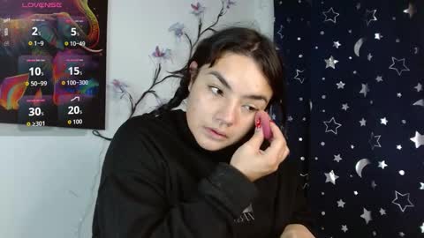 Snapshot of _serendepia_ chatting on February 2, 5:17 am Serendipia online show from February 2, 5:17 am