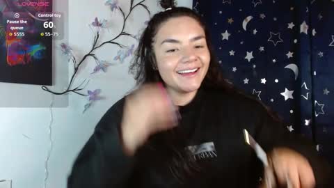 Snapshot of _serendepia_ chatting on March 26, 5:13 am Serendipia online show from March 26, 5:13 am