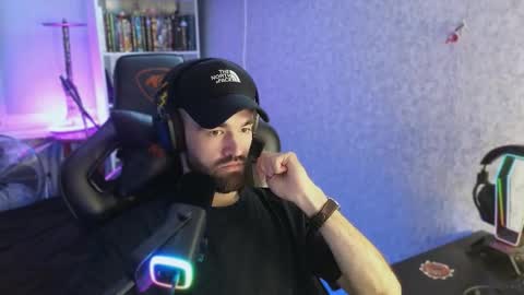 Snapshot of _serious_man chatting on September 8, 4:50 pm Ask me online show from September 8, 4:50 pm