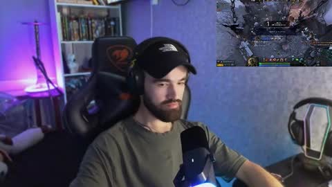 Snapshot of _serious_man chatting on September 17, 10:11 pm Ask me online show from September 17, 10:11 pm