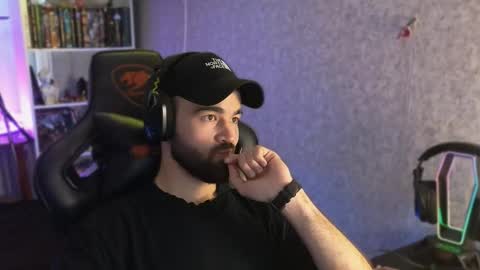 Snapshot of _serious_man chatting on September 21, 3:46 pm Ask me online show from September 21, 3:46 pm