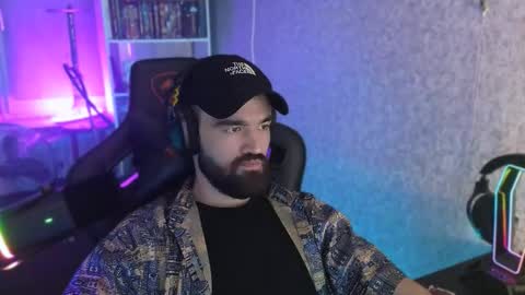 Snapshot of _serious_man chatting on October 1, 10:05 pm Ask me online show from October 1, 10:05 pm