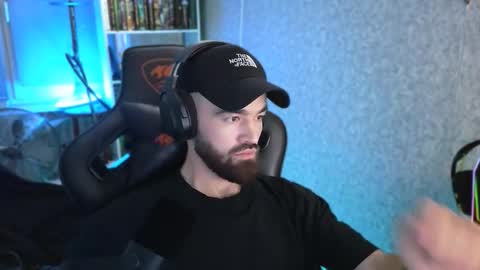 Snapshot of _serious_man chatting on October 6, 3:37 am Ask me online show from October 6, 3:37 am