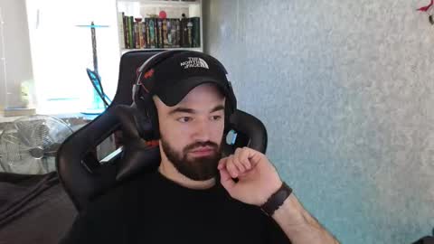 Snapshot of _serious_man chatting on October 7, 12:02 pm Ask me online show from October 7, 12:02 pm