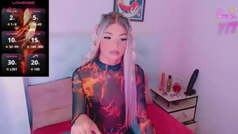 Snapshot of _shadday_ chatting on March 29, 5:07 am _shadday_ online show from March 29, 5:07 am