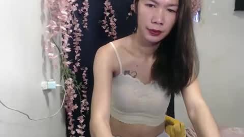 _shanexx online show from April 2, 6:33 am