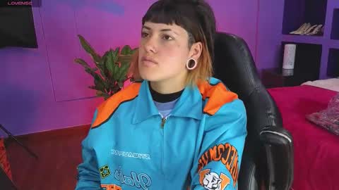 Snapshot of _sharlotte777 chatting on October 20, 3:45 pm _sharlotte777 online show from October 20, 3:45 pm