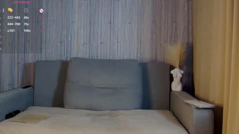 Snapshot of _smetanka_ chatting on October 8, 3:20 pm _smetanka_ online show from October 8, 3:20 pm