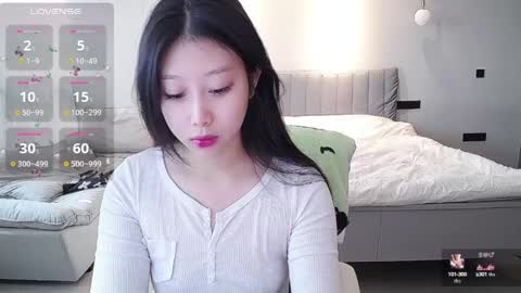 winni online show from December 4, 3:04 am
