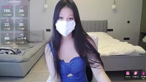 winni online show from December 9, 5:18 am