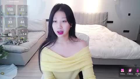 winni online show from December 16, 4:02 am