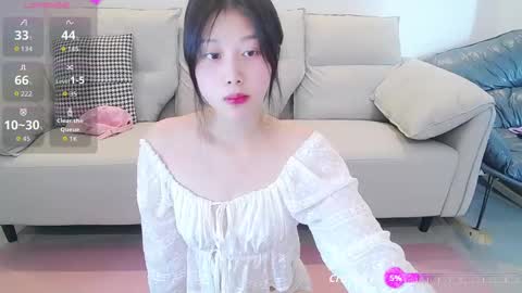 winni online show from October 2, 4:08 am