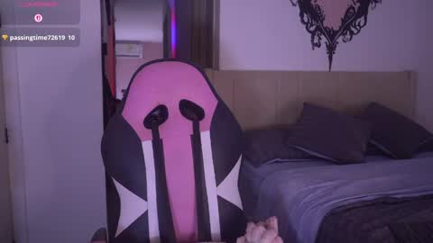 Snapshot of _snakeeyes chatting on March 27, 9:32 am Snake eyes online show from March 27, 9:32 am