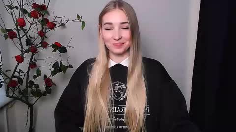 Rachel online show from November 14, 2:16 pm