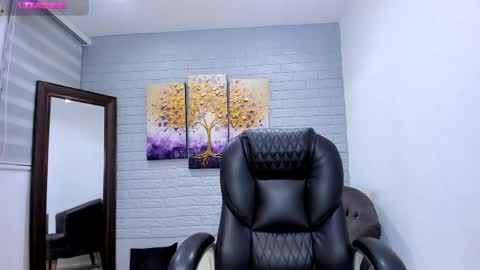    640  200   online show from April 27, 7:34 pm
