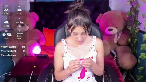 Snapshot of _sophie__miller chatting on January 12, 10:12 pm Sophie online show from January 12, 10:12 pm