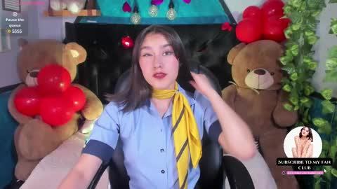 Snapshot of _sophie__miller chatting on February 18, 7:30 pm Sophie online show from February 18, 7:30 pm