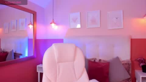 Sophie  online show from March 28, 8:19 pm