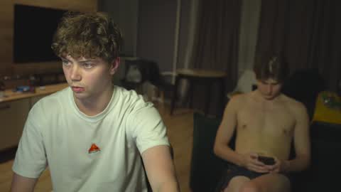 OLIVERpvt is open online show from January 22, 1:11 pm