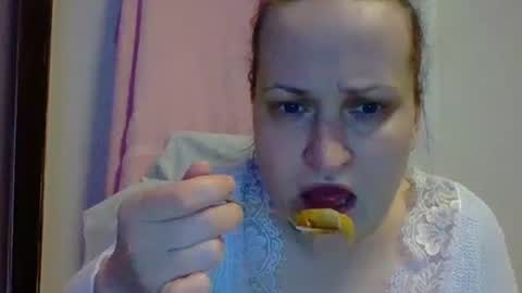 Melisa online show from March 9, 6:21 pm