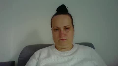 Melisa online show from September 30, 2:33 pm