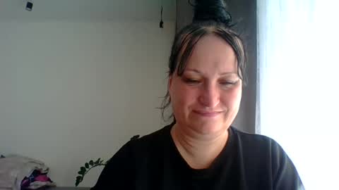 Melisa online show from July 29, 9:29 am