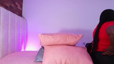 susy online show from May 6, 3:02 am