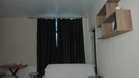 Snapshot of _stager_ chatting on September 26, 3:32 am MARKPVT IS OPEN online show from September 26, 3:32 am