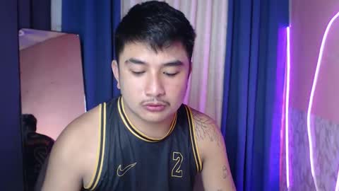 Snapshot of _superhotlatino_ chatting on May 7, 4:23 pm _superhotlatino_ online show from May 7, 4:23 pm