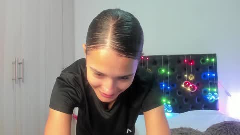 Sussi online show from December 16, 1:43 pm