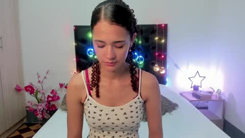 Sussi online show from December 27, 1:28 pm