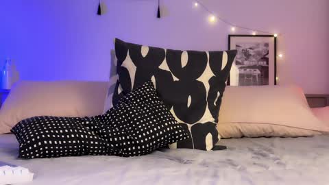 Ann online show from May 15, 8:38 pm