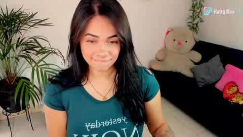    online show from May 22, 1:39 pm