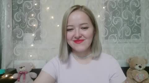_sweet_smile_ online show from September 13, 8:19 pm