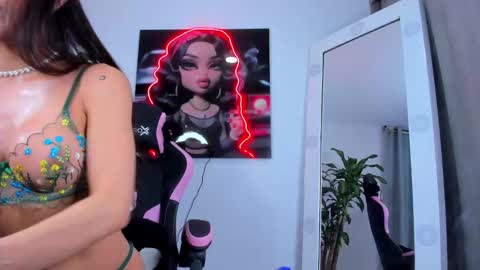 Maria Fernanda online show from January 31, 11:25 pm