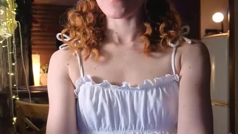 _sweetsky_ online show from March 27, 11:48 pm