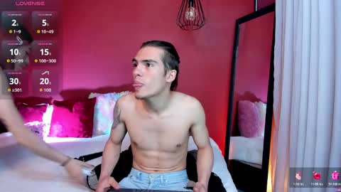    online show from May 14, 2:35 pm